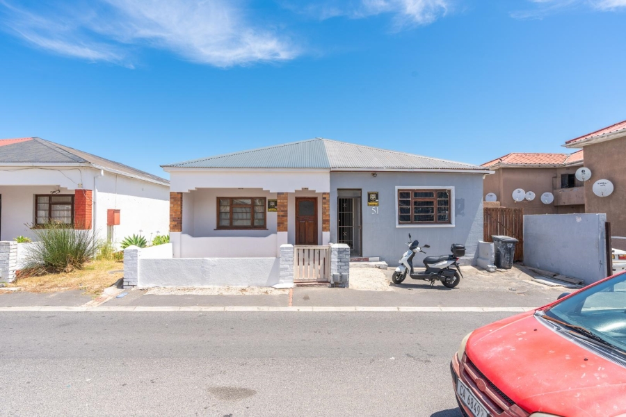 To Let 2 Bedroom Property for Rent in Brooklyn Western Cape